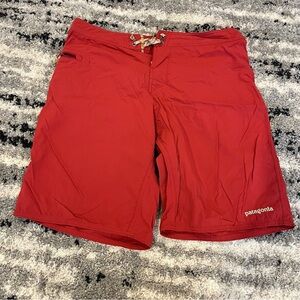 Patagonia Men's Burnt Orange Swim Board Shorts Size 33